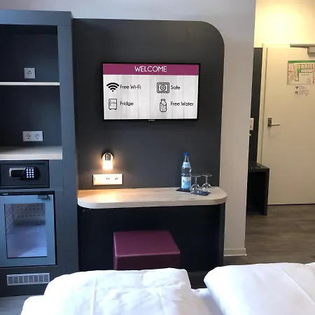 Airport Dürscheidt By Smarty - Kontaktloser Self Check-in Colonia
