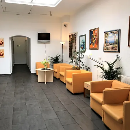 Smarty Airport - Kontaktloser Self Check-in 3*