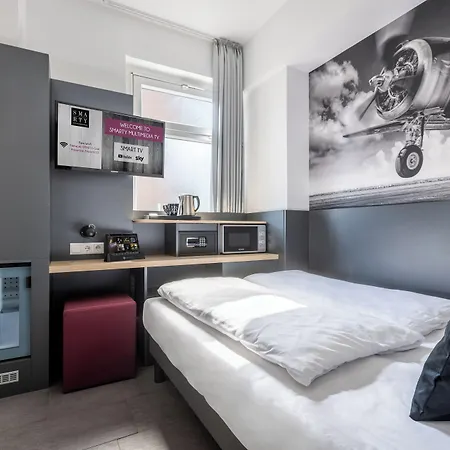 Hotel Smarty Airport - Kontaktloser Self Check-in