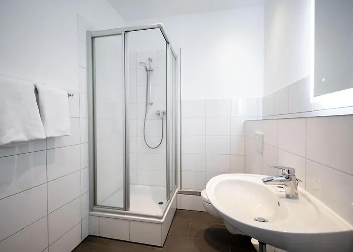 Hotell Smarty Airport - Kontaktloser Self Check-in