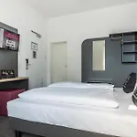 Smarty Airport - Kontaktloser Self Check-in Hotel Köln
