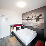 Smarty Airport - Kontaktloser Self Check-in Hotel