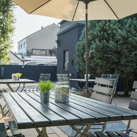 Hotel Smarty Airport - Kontaktloser Self Check-in