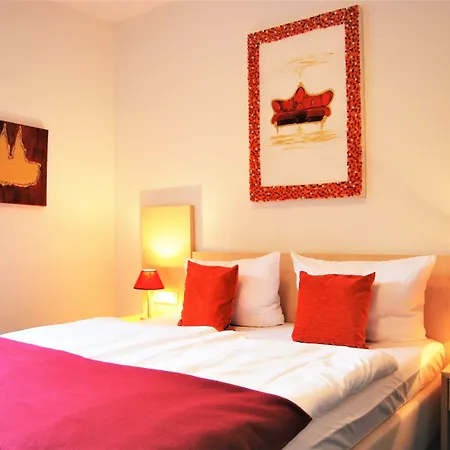 Hotel Smarty Airport - Kontaktloser Self Check-in