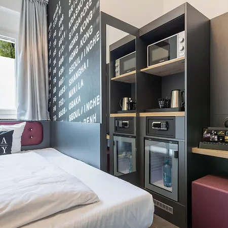 Hotel Smarty Airport - Kontaktloser Self Check-in