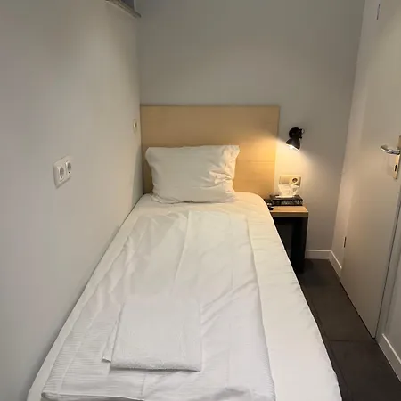 Smarty Airport - Kontaktloser Self Check-in Hotel