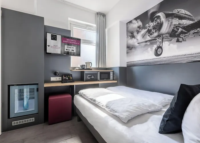 Otel Smarty Airport - Kontaktloser Self Check-in