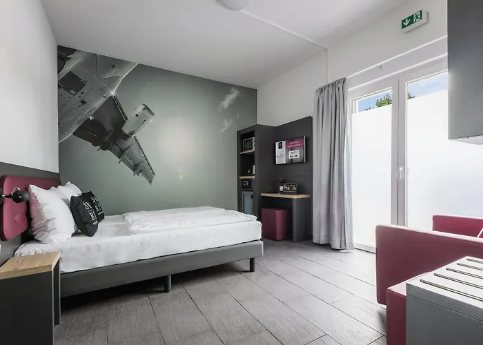 Smarty Airport - Kontaktloser Self Check-in Hotel Colonia