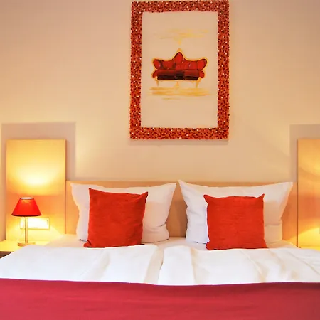 Smarty Airport - Kontaktloser Self Check-in Szálloda