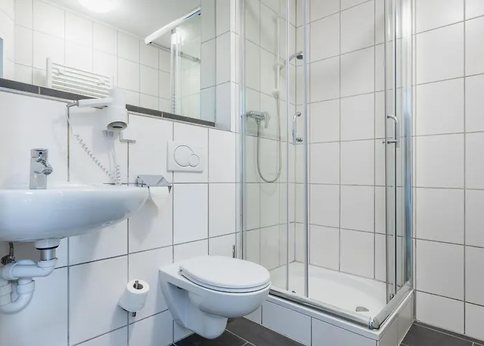 Smarty Airport - Kontaktloser Self Check-in 3* Cologne