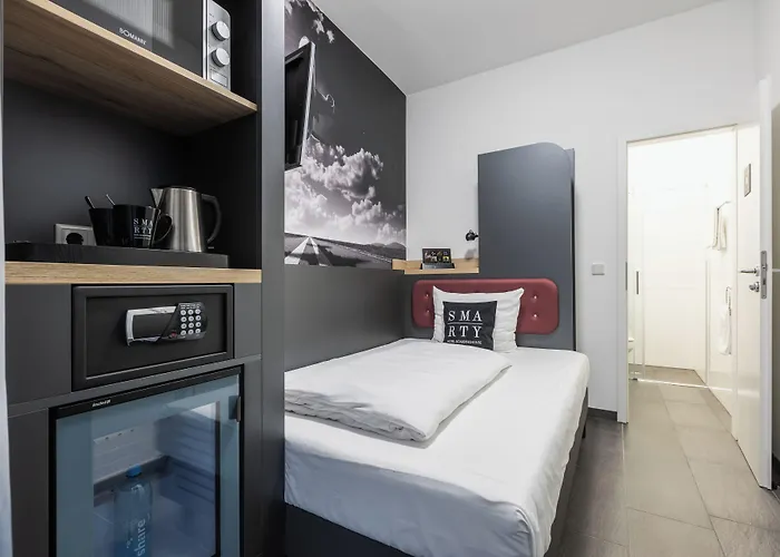 Hotel Smarty Airport - Kontaktloser Self Check-in